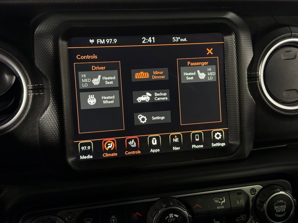 Used 2023 Jeep Wrangler Unlimited Sahara w/ Cold Weather Group image 19