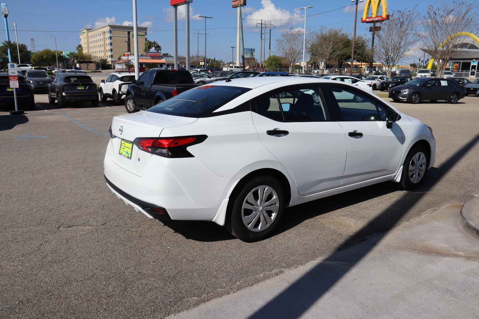 Used 2025 Nissan Versa S w/ Trunk Package image 12