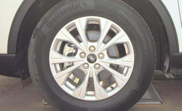 Used 2024 Ford Escape Active AWD/4WD image 3