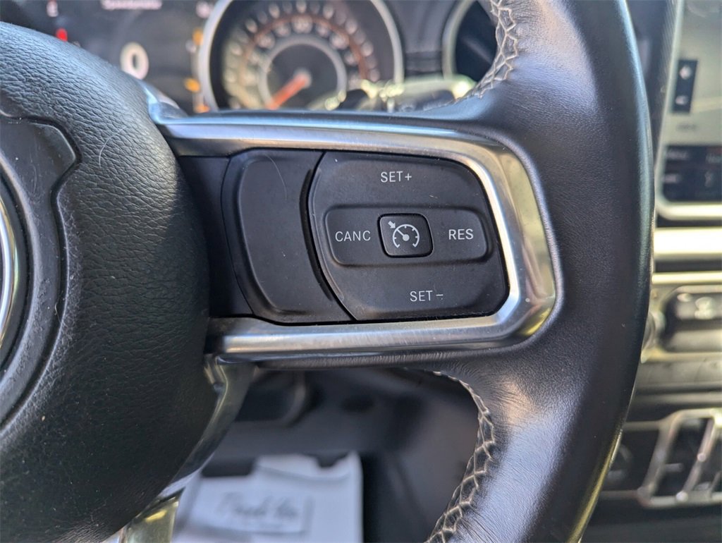 Certified 2018 Jeep Wrangler Unlimited Sahara image 28