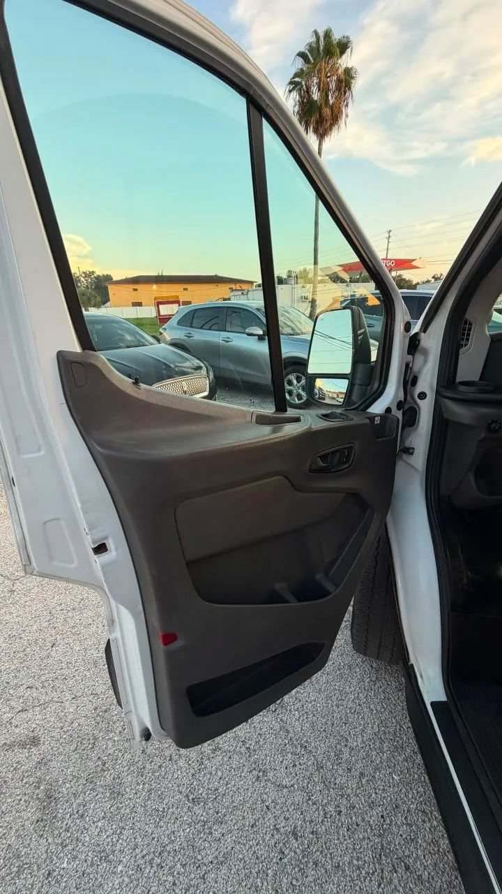 Used 2020 Ford Transit 250 Medium Roof AWD w/ Load Area Protection Package image 22