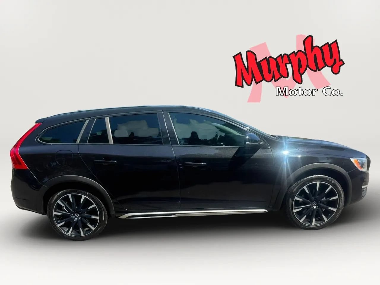 Used 2017 Volvo V60 T5 Cross Country Platinum AWD/4WD image 7