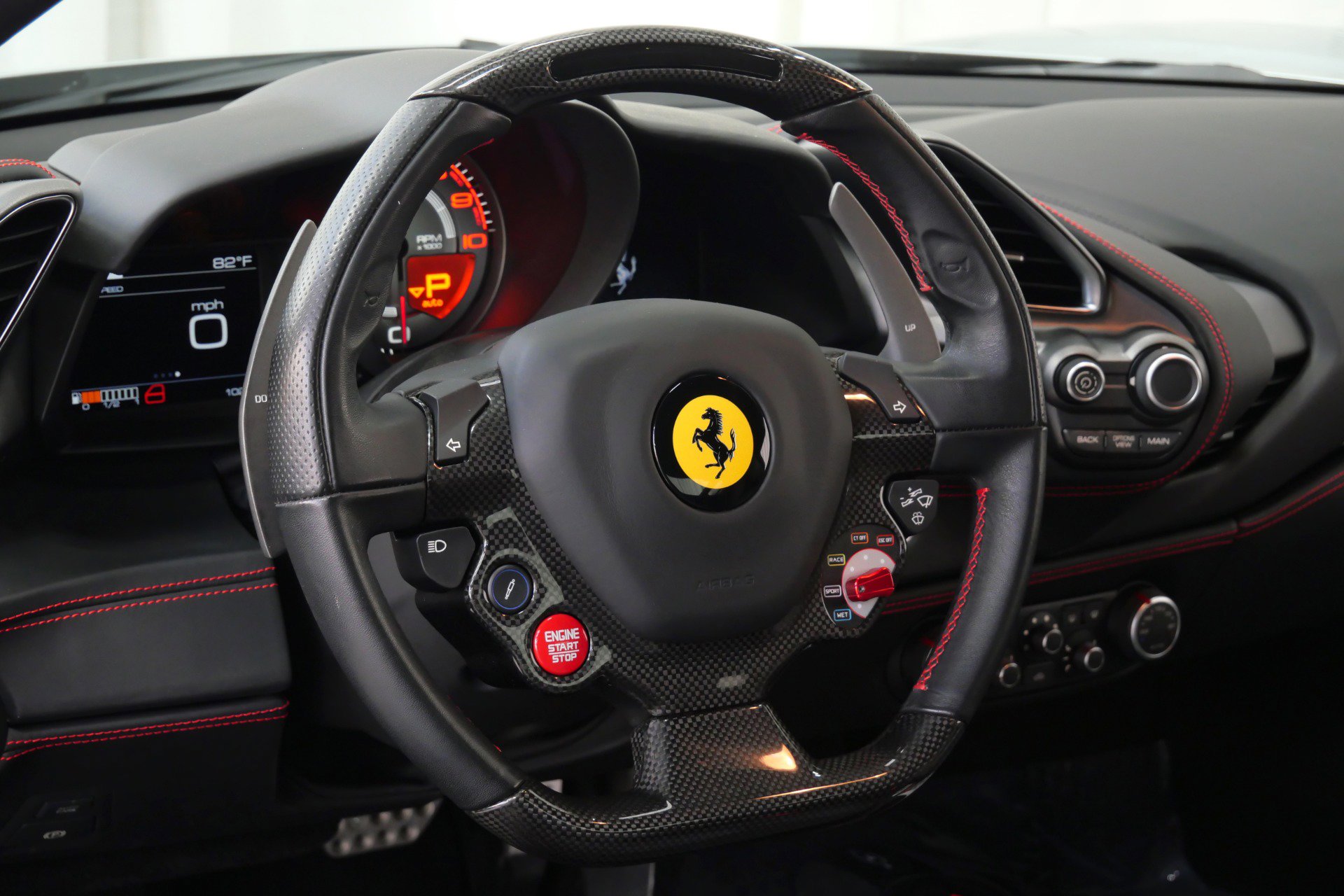 Used 2018 Ferrari 488 GTB image 15