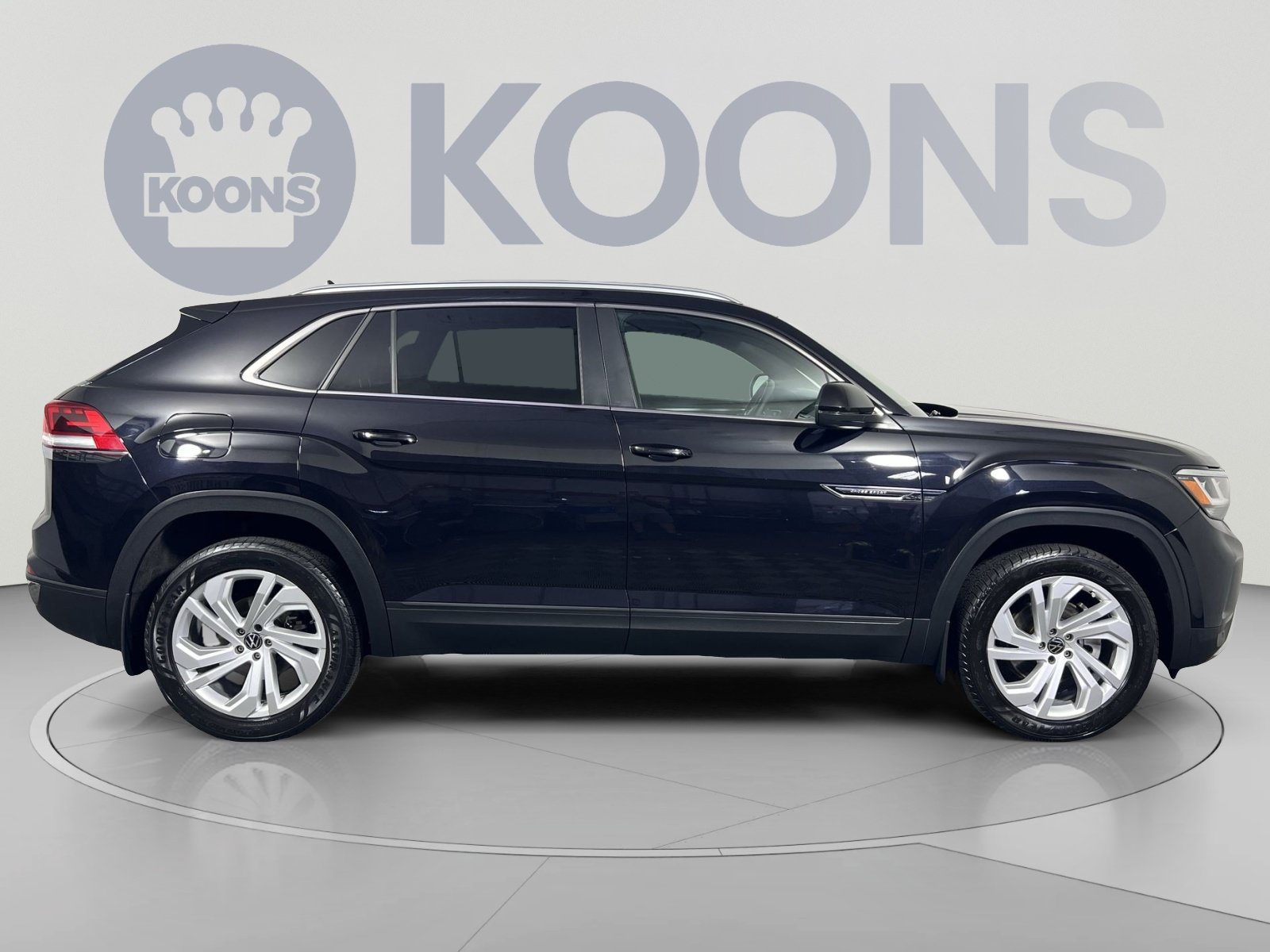 Used 2021 Volkswagen Atlas Cross Sport SEL AWD/4WD image 8