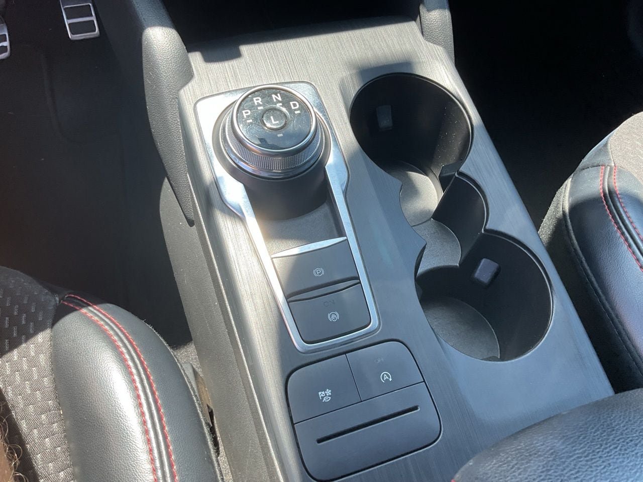 Used 2024 Ford Escape ST-Line FWD image 29