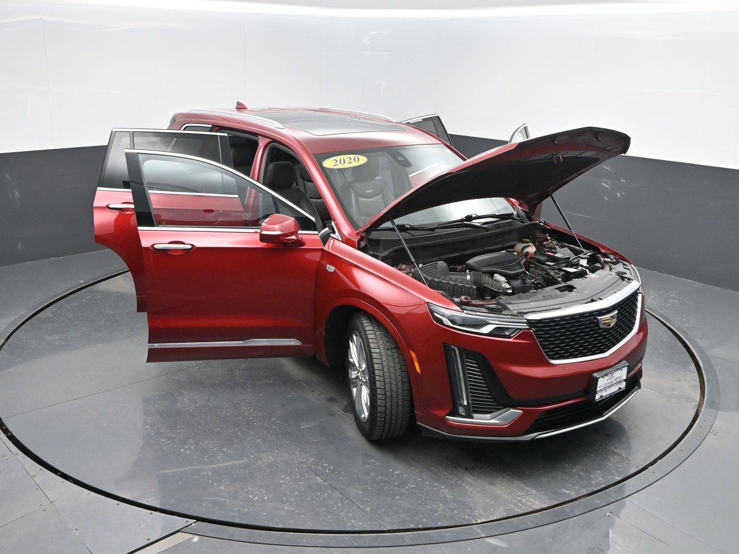 Used 2020 Cadillac XT6 Premium Luxury image 54