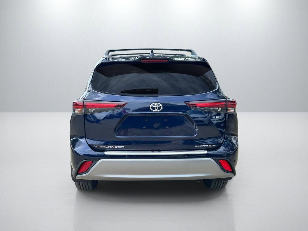 New 2026 Toyota Highlander Platinum AWD/4WD image 6