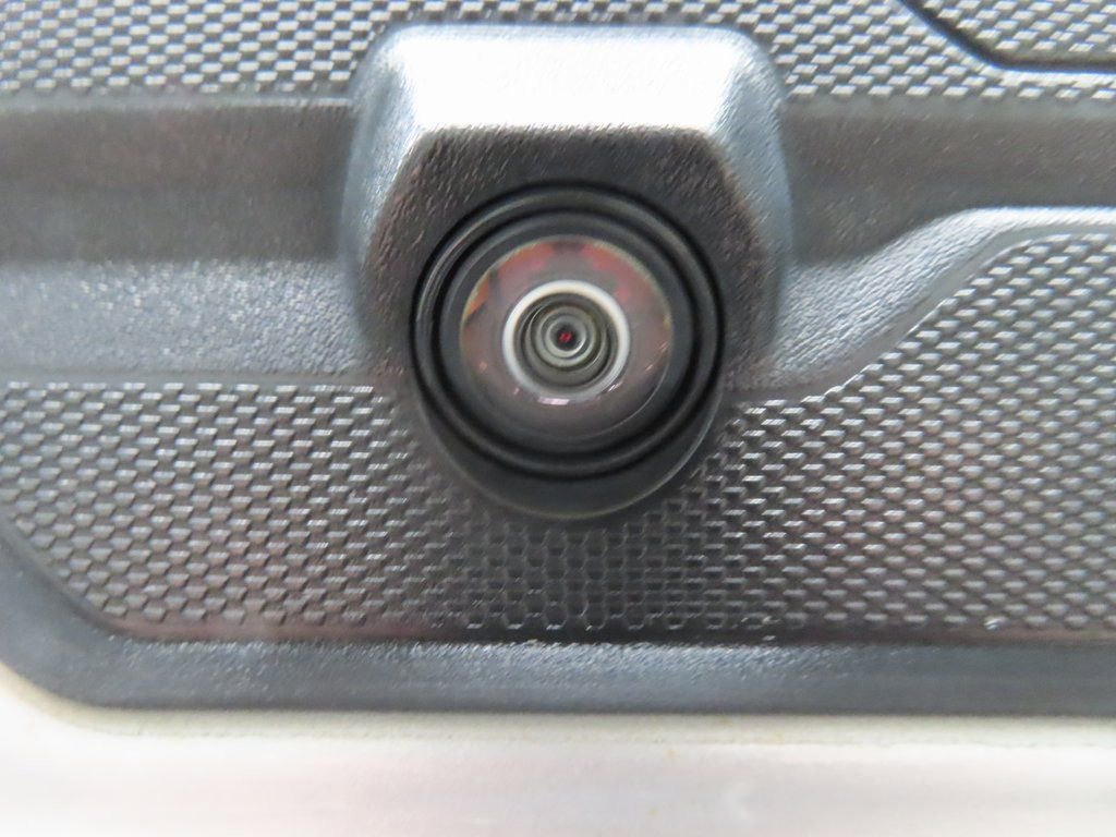 Used 2022 GMC Sierra 2500 SLT w/ SLT Convenience Package image 31