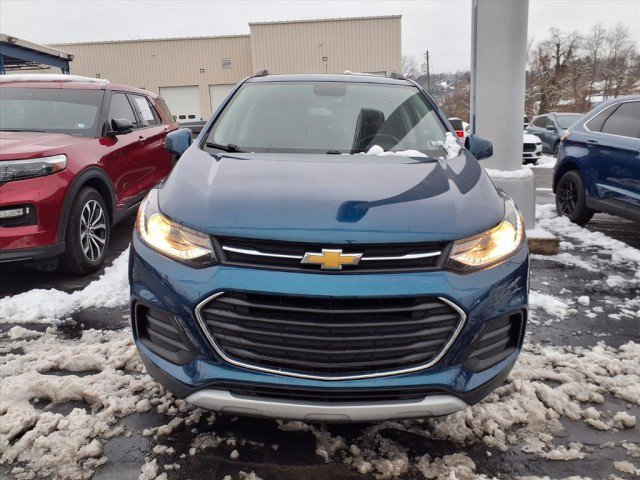 Used 2019 Chevrolet Trax LT w/ Sun & Sound Package video 2