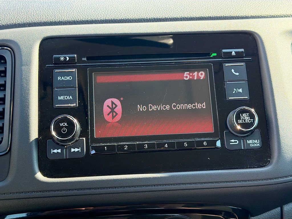 Used 2021 Honda HR-V LX image 27