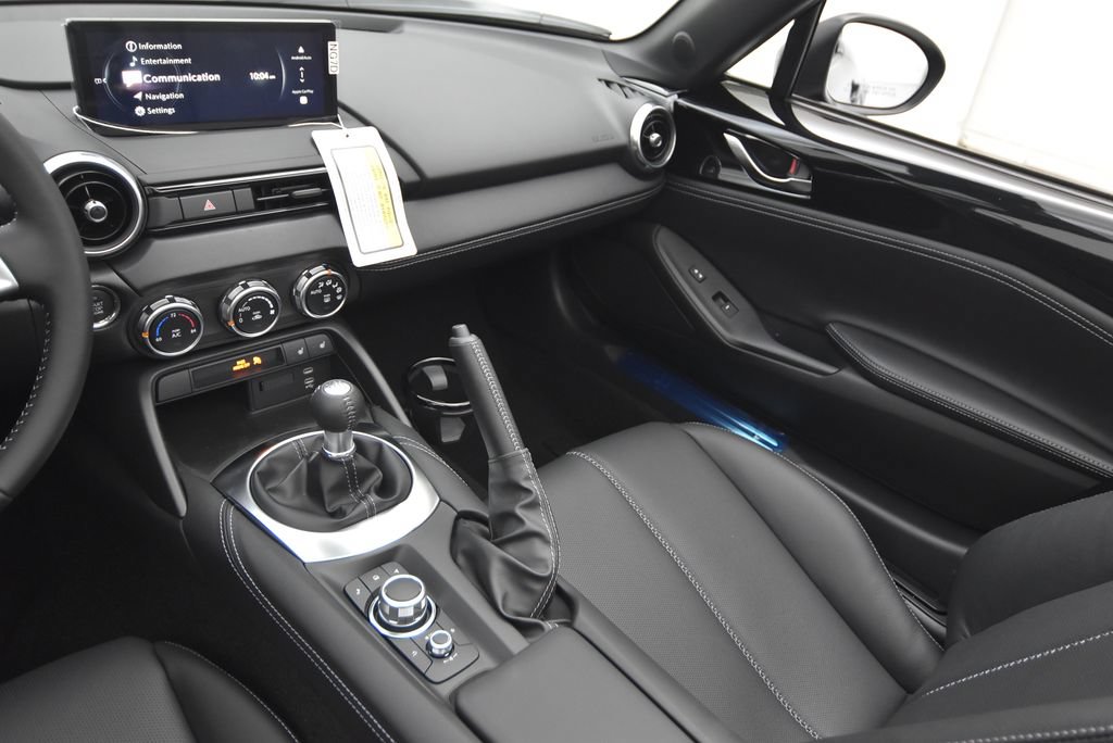 New 2026 MAZDA MX-5 Miata Grand Touring w/ Weather Package RWD image 30