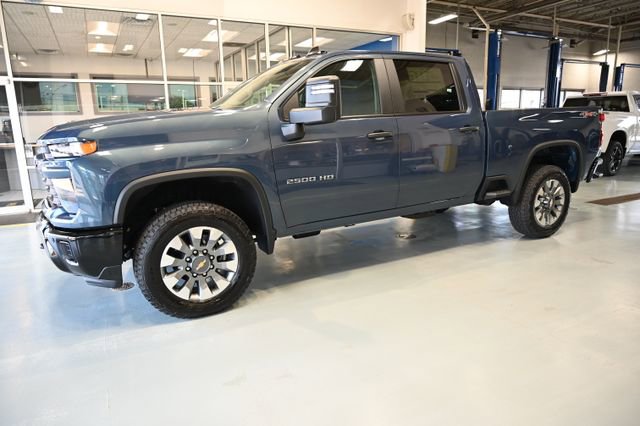 New 2026 Chevrolet Silverado 2500 Custom w/ Custom Value Package AWD/4WD image 8