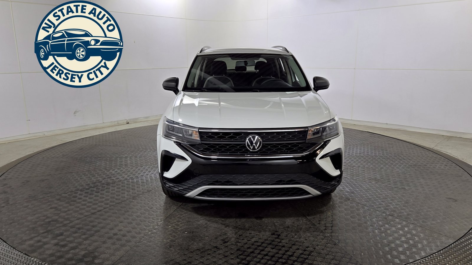 Used 2022 Volkswagen Taos S AWD/4WD image 2