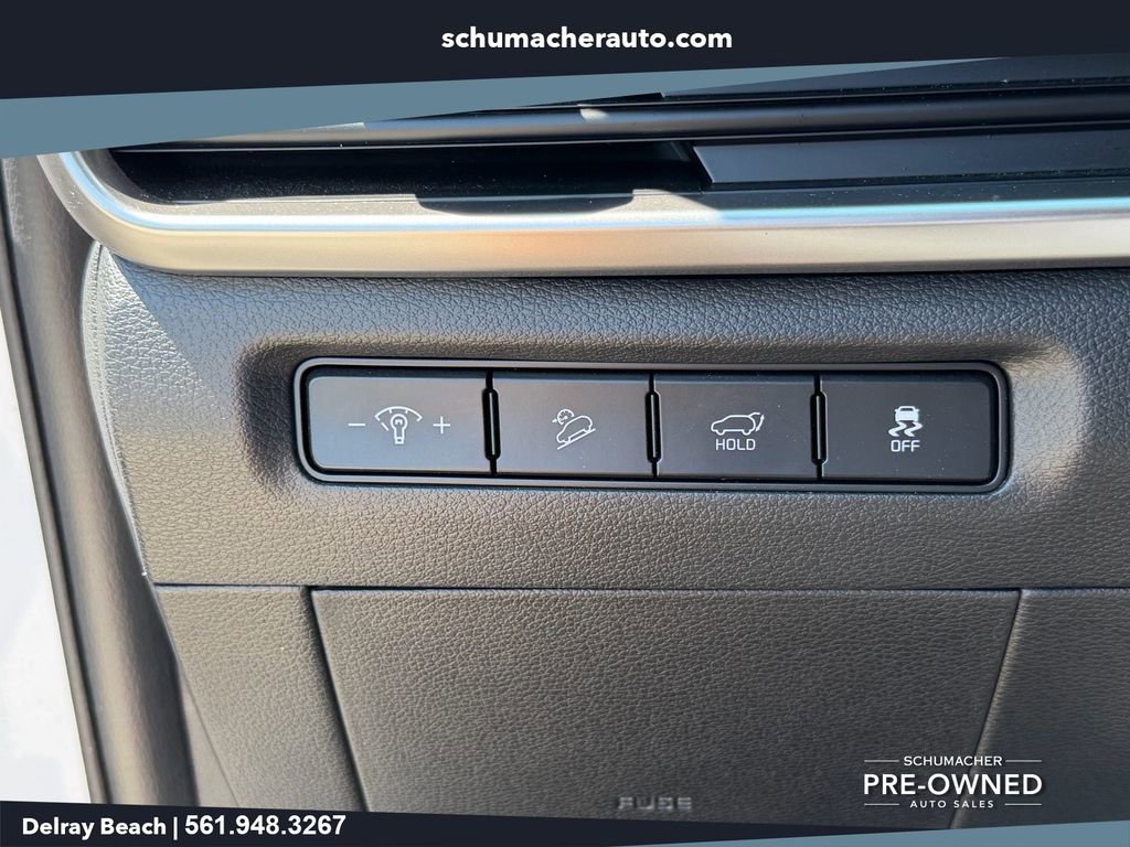 Used 2025 Kia Telluride EX w/ EX Captain's Chair Package FWD image 28