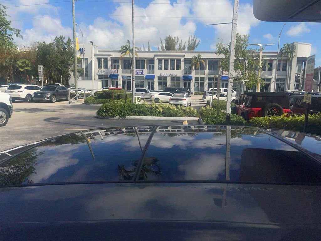 Used 2019 Chrysler 300 S w/ S Model Appearance Package image 12