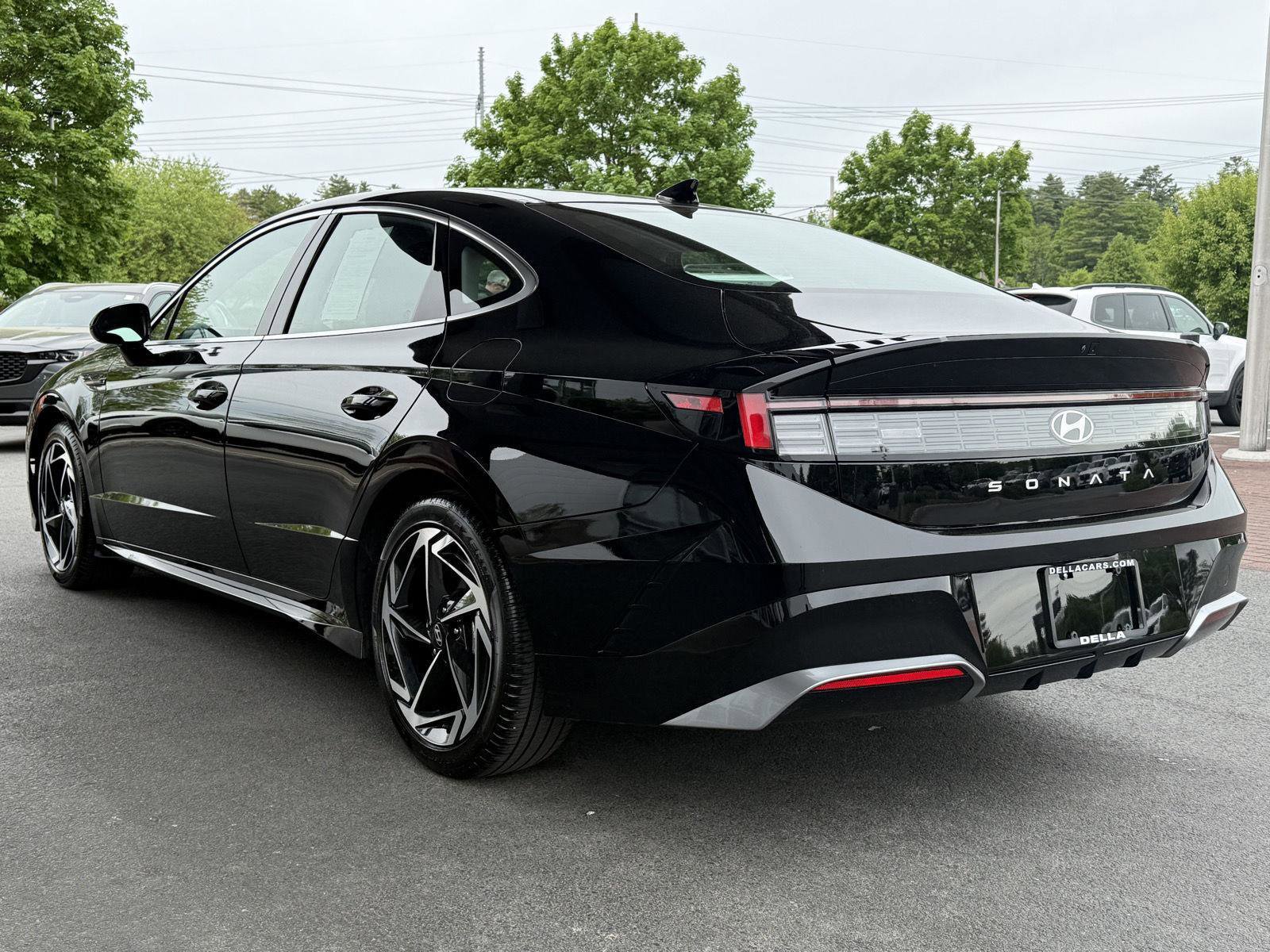 Used 2025 Hyundai Sonata SEL FWD image 7