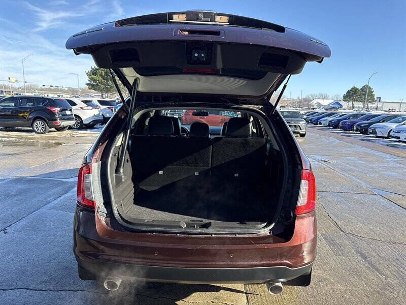 Used 2012 Ford Edge SEL image 17
