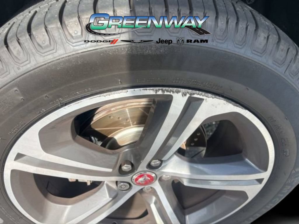 Used 2020 Jaguar F-PACE R-Sport AWD/4WD image 33