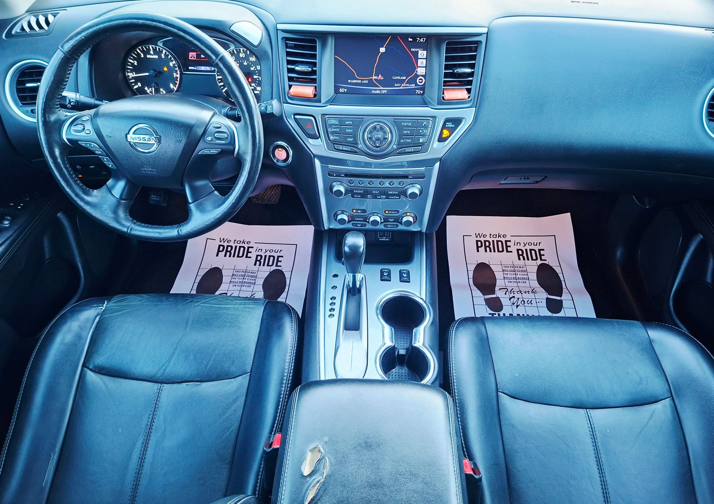 Used 2019 Nissan Pathfinder SL FWD image 8