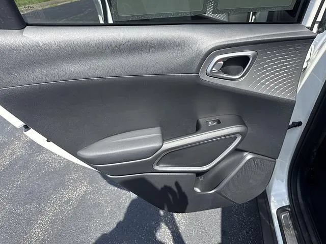 Certified 2023 Kia Soul S FWD image 12