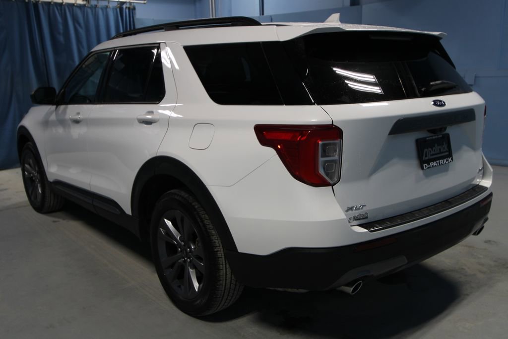 Used 2023 Ford Explorer XLT w/ Equipment Group 202A image 30