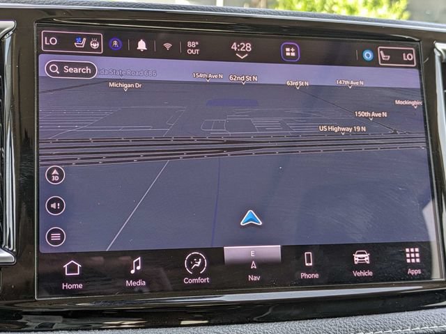 Used 2023 Chrysler Pacifica Limited FWD image 26