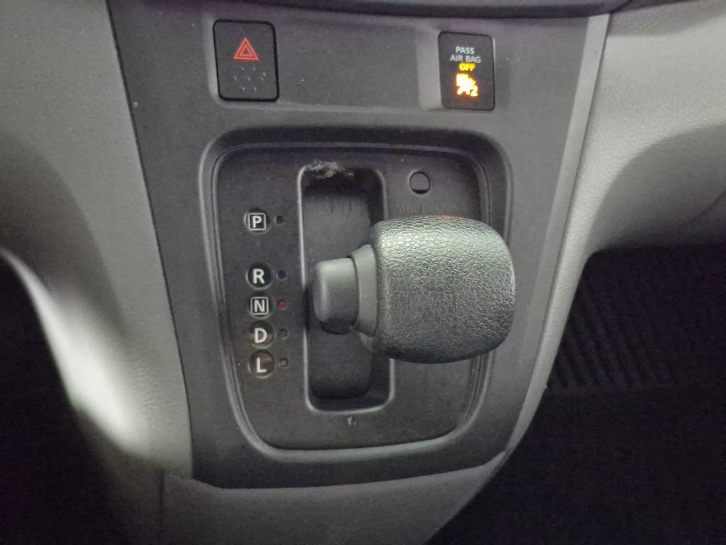 Used 2021 Nissan NV200 S FWD image 19