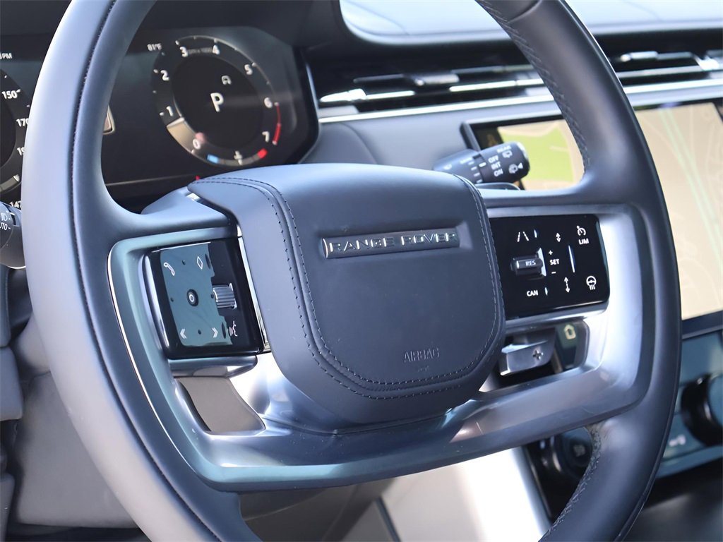 Used 2023 Land Rover Range Rover SV image 19