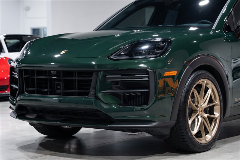 Used 2024 Porsche Cayenne Turbo GT AWD/4WD image 71