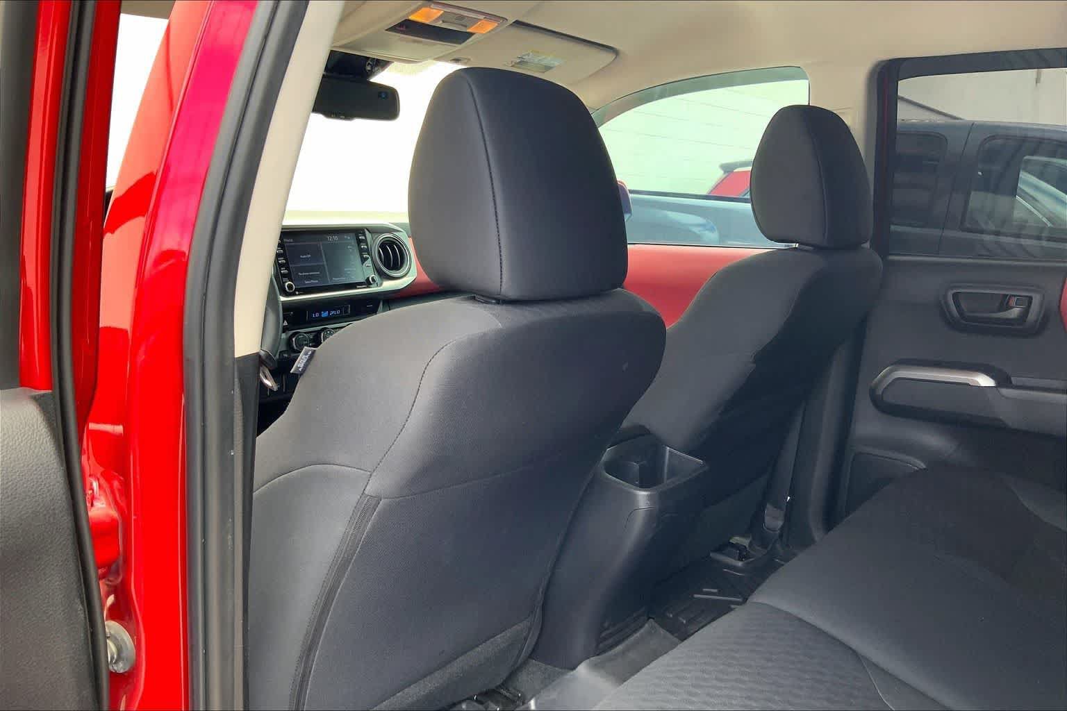 Used 2023 Toyota Tacoma SR5 RWD image 12