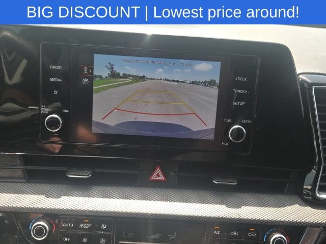 Used 2023 Kia Sportage LX AWD/4WD image 30
