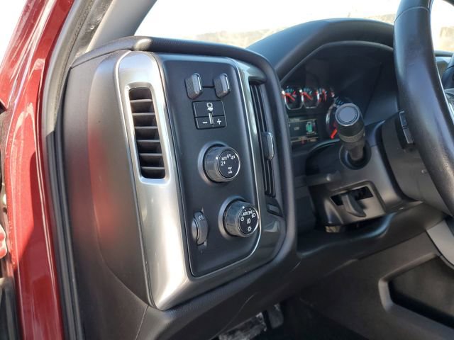 Used 2017 Chevrolet Silverado 1500 LT image 16