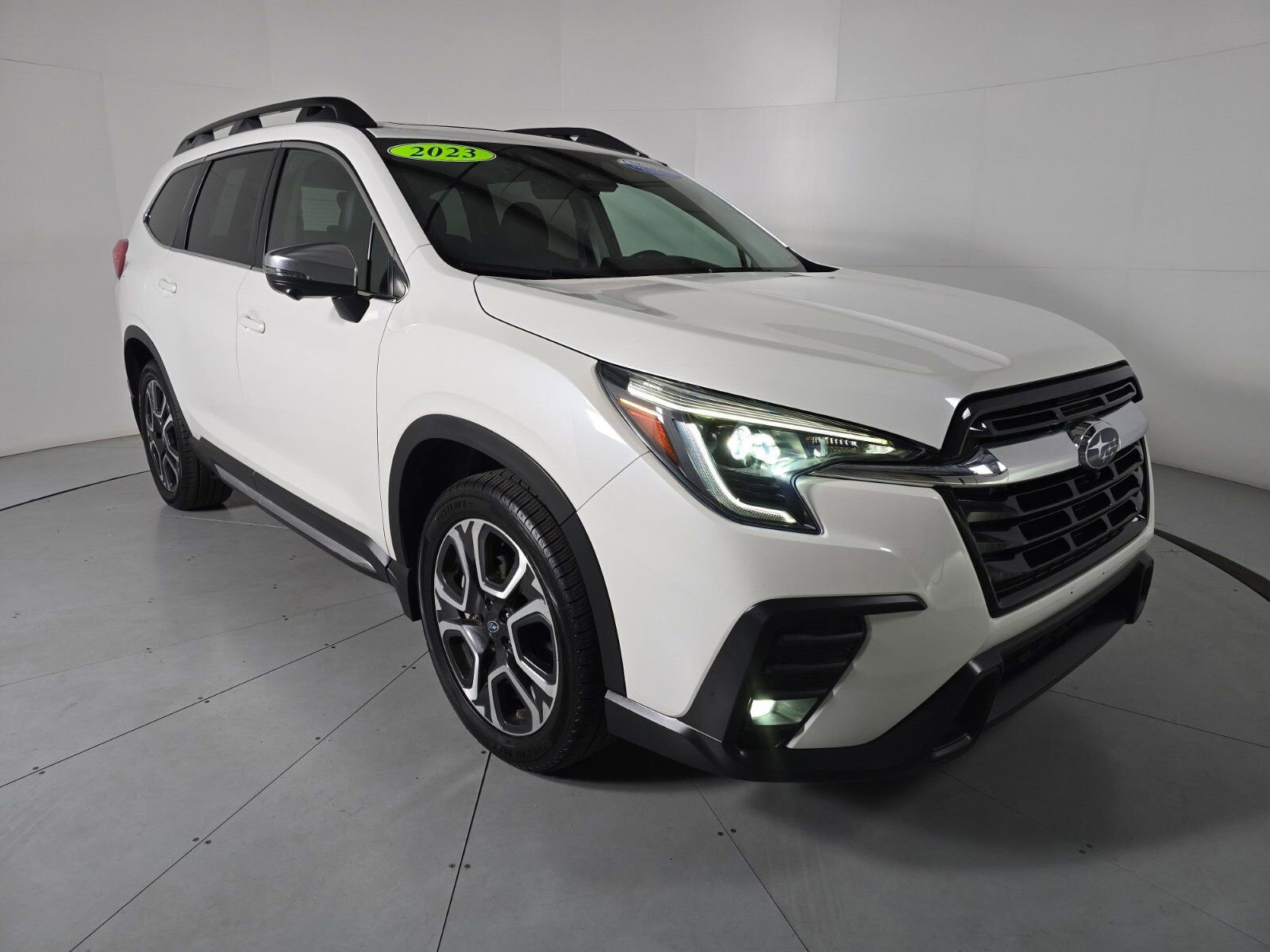 Certified 2023 Subaru Ascent Limited w/ Technology Package image 7