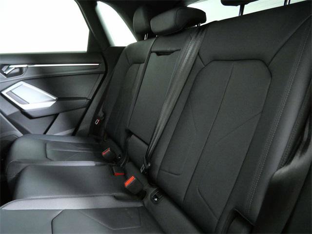 Certified 2024 Audi Q3 2.0T Premium Plus w/ Premium Plus Package image 15