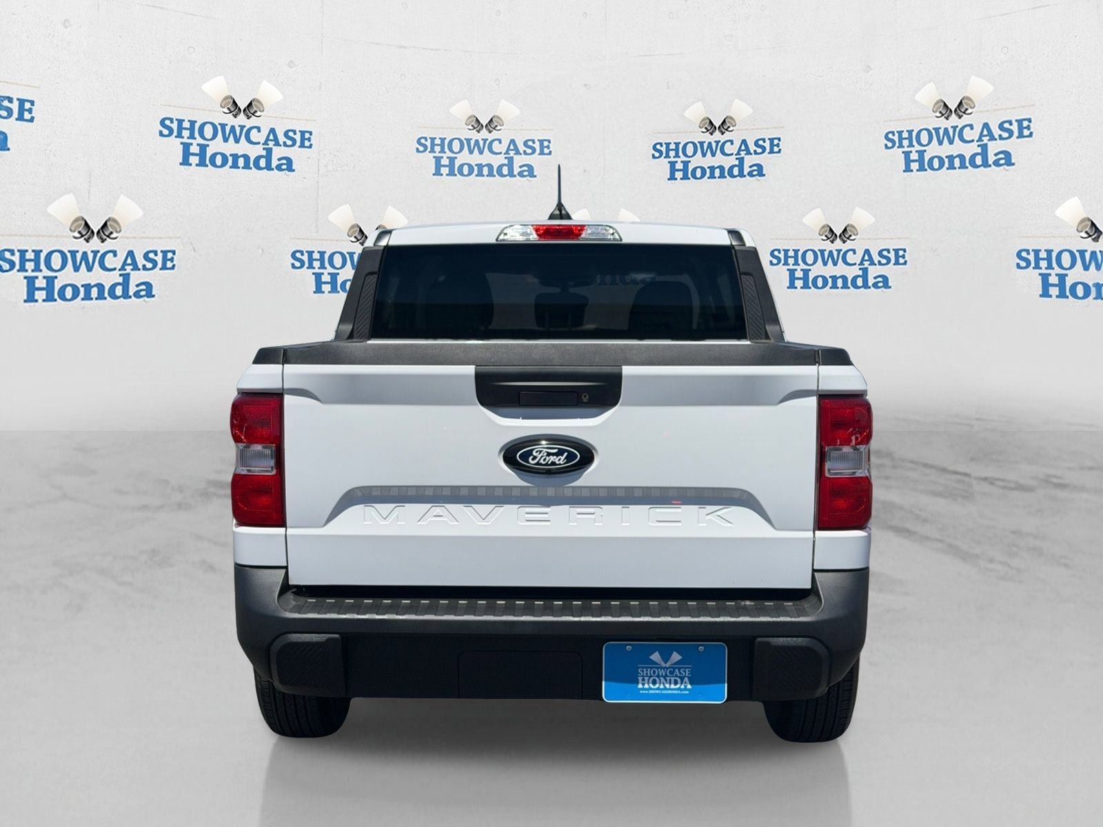 Used 2025 Ford Maverick XL FWD image 6