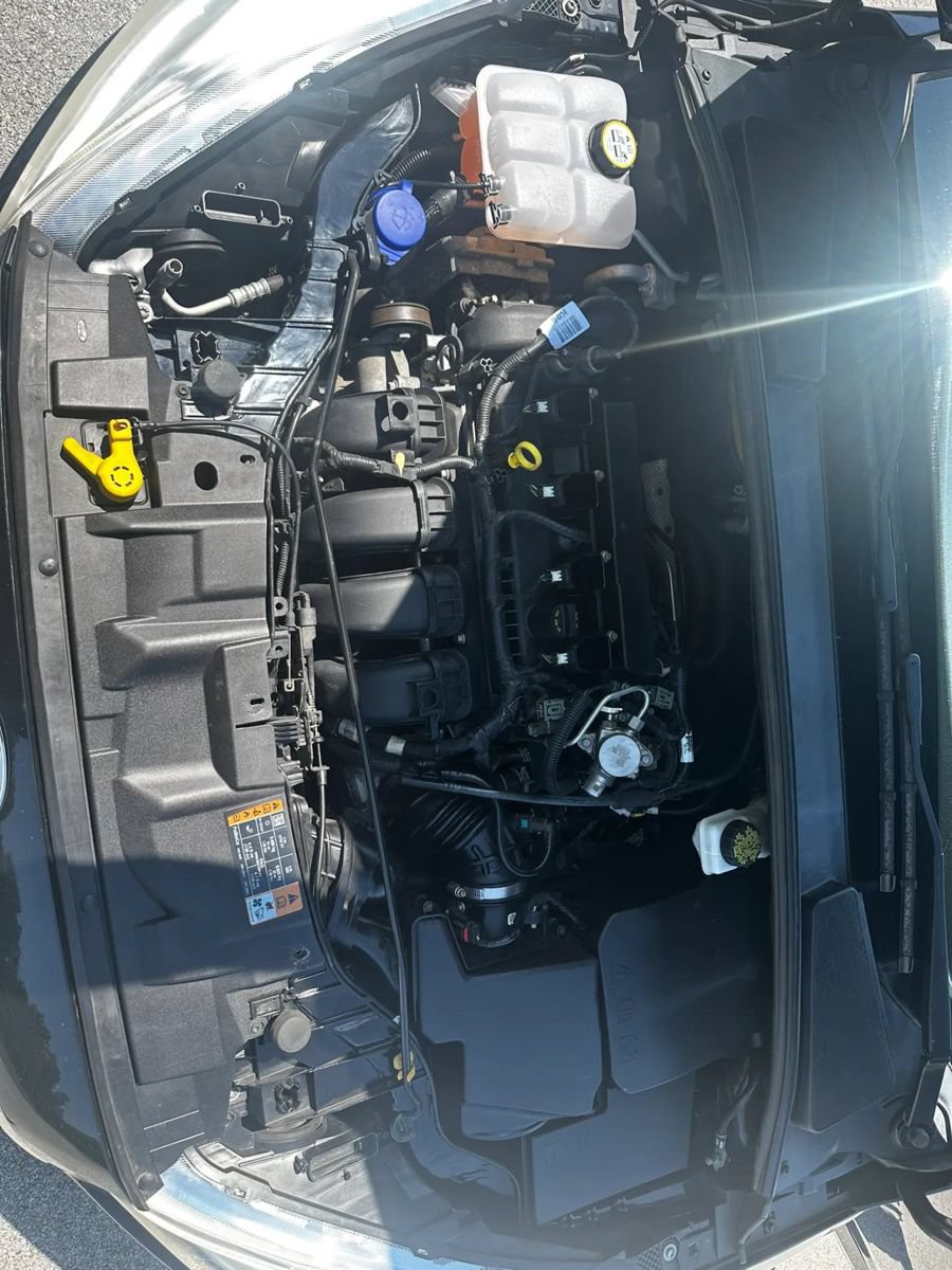 Used 2018 Ford Focus Titanium FWD image 17