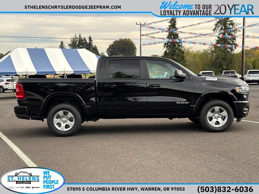 New 2026 RAM 1500 Big Horn AWD/4WD image 9
