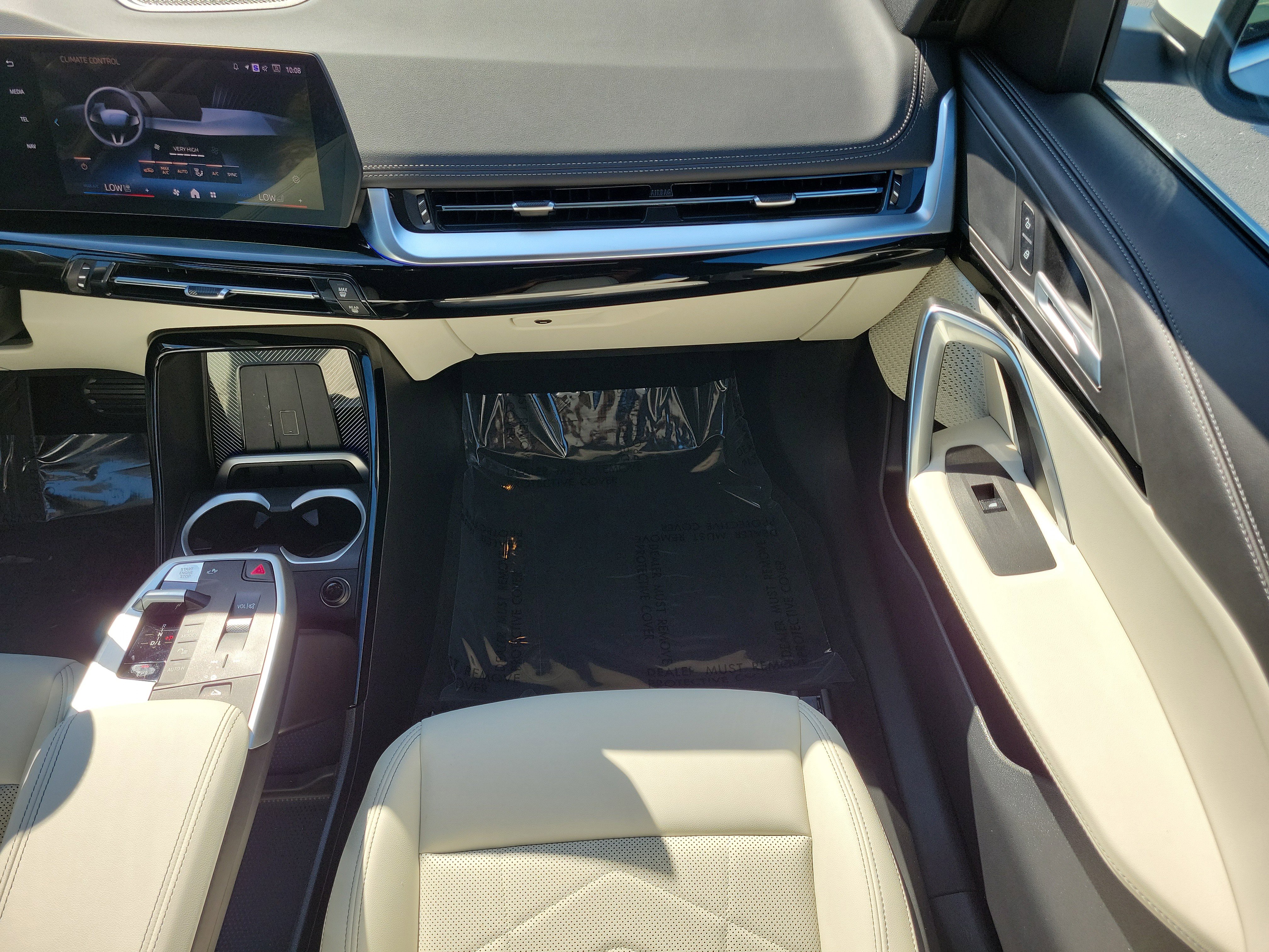 Used 2026 BMW X1 xDrive28i w/ Technology Package image 16