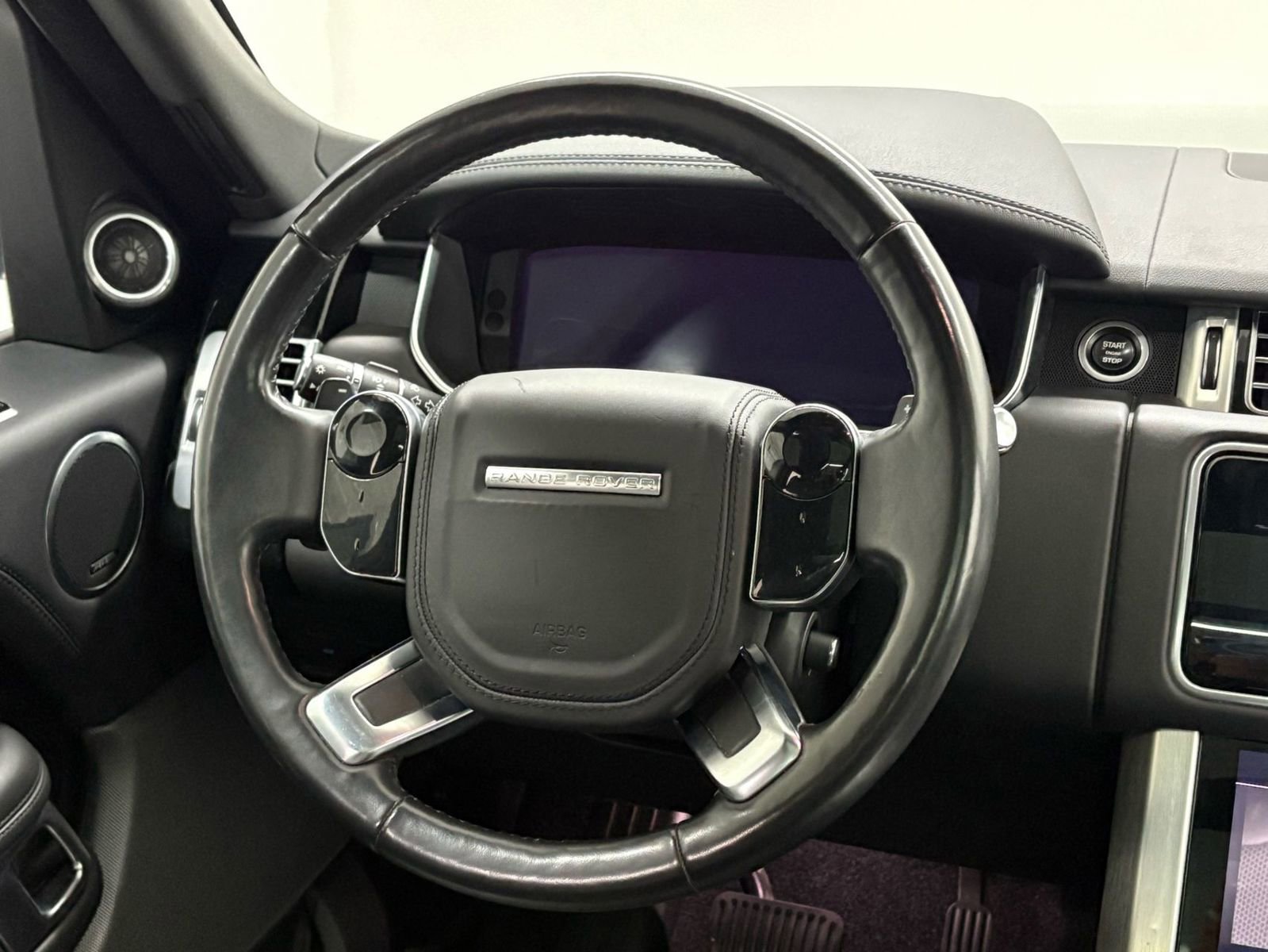 Used 2020 Land Rover Range Rover HSE AWD/4WD image 27