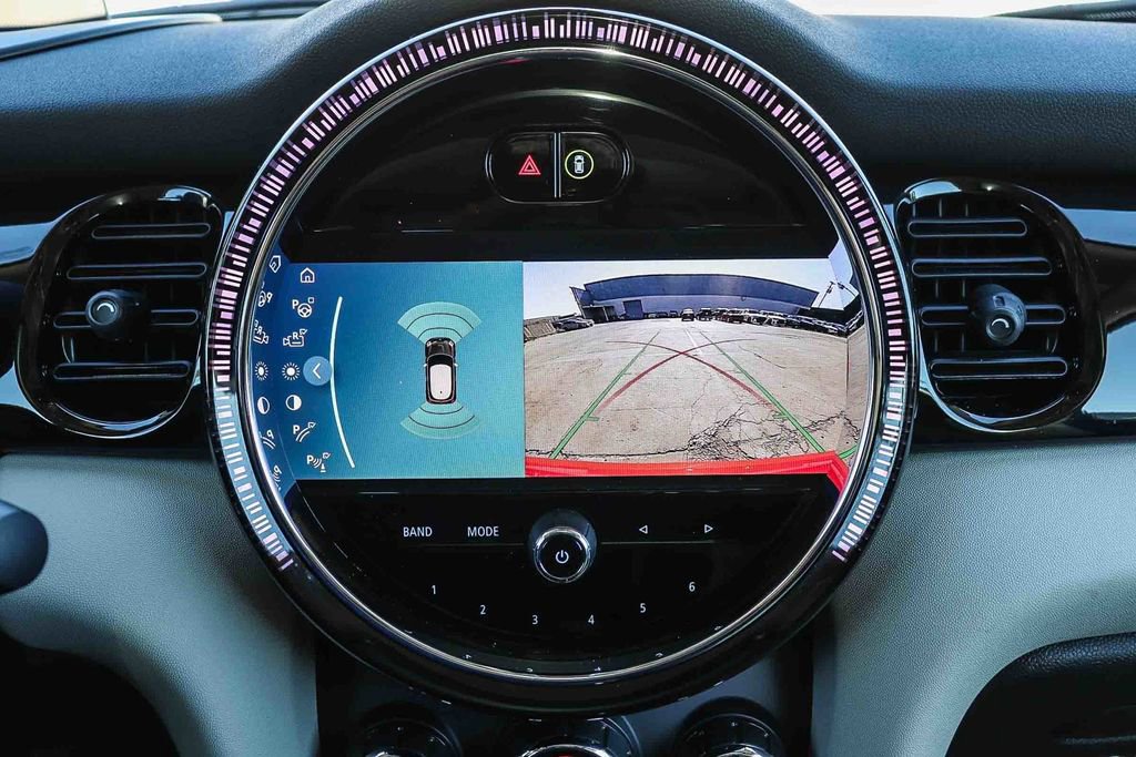 Used 2024 MINI Cooper SE image 30