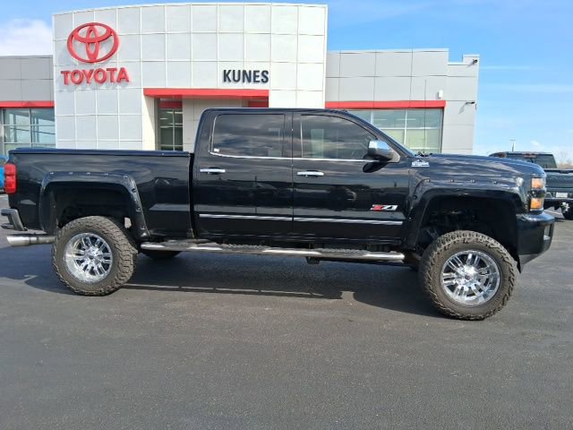 Used 2015 Chevrolet Silverado 2500 LTZ w/ Duramax Plus Package image 4