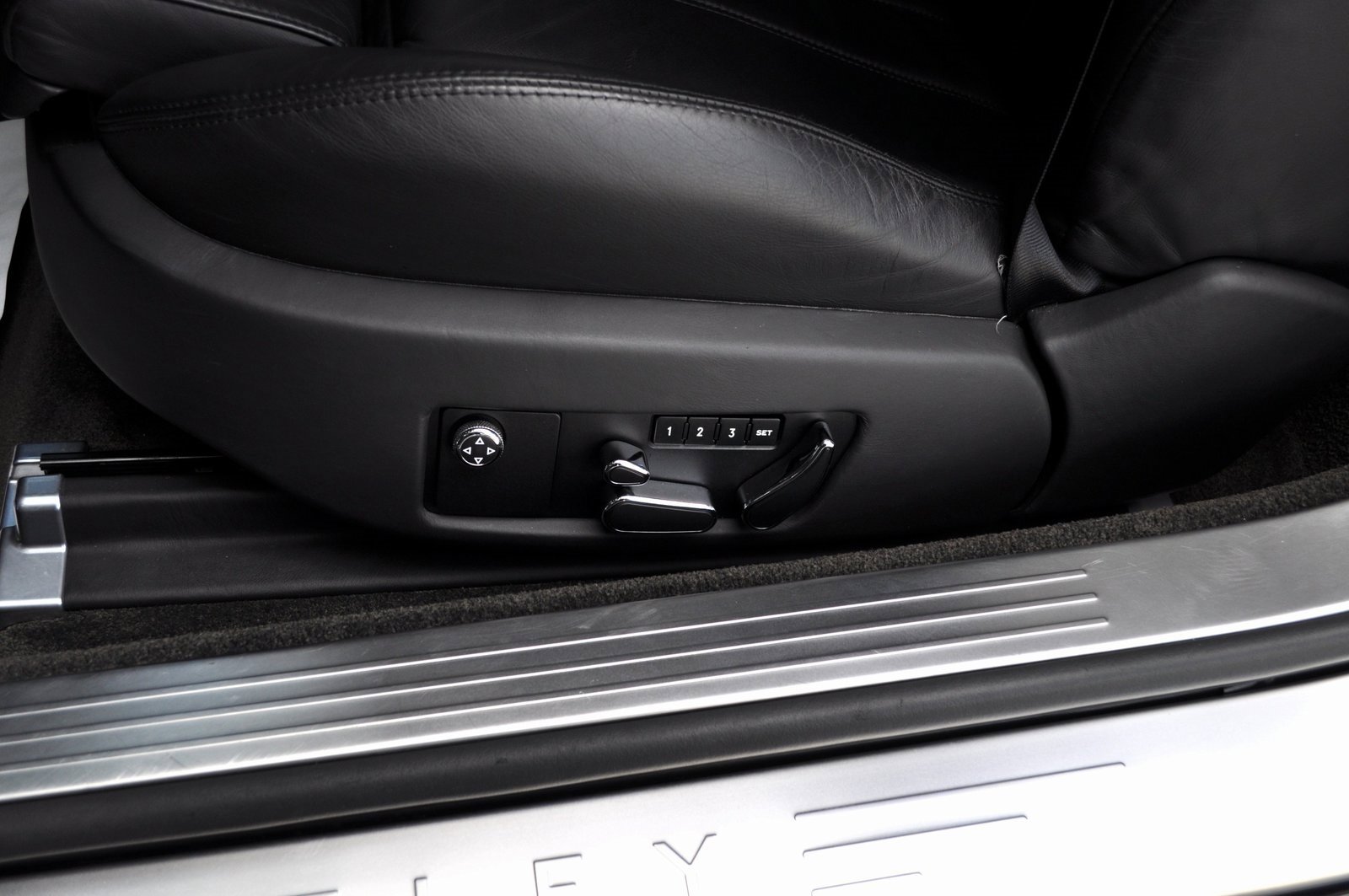 Used 2007 Bentley Continental GT image 31