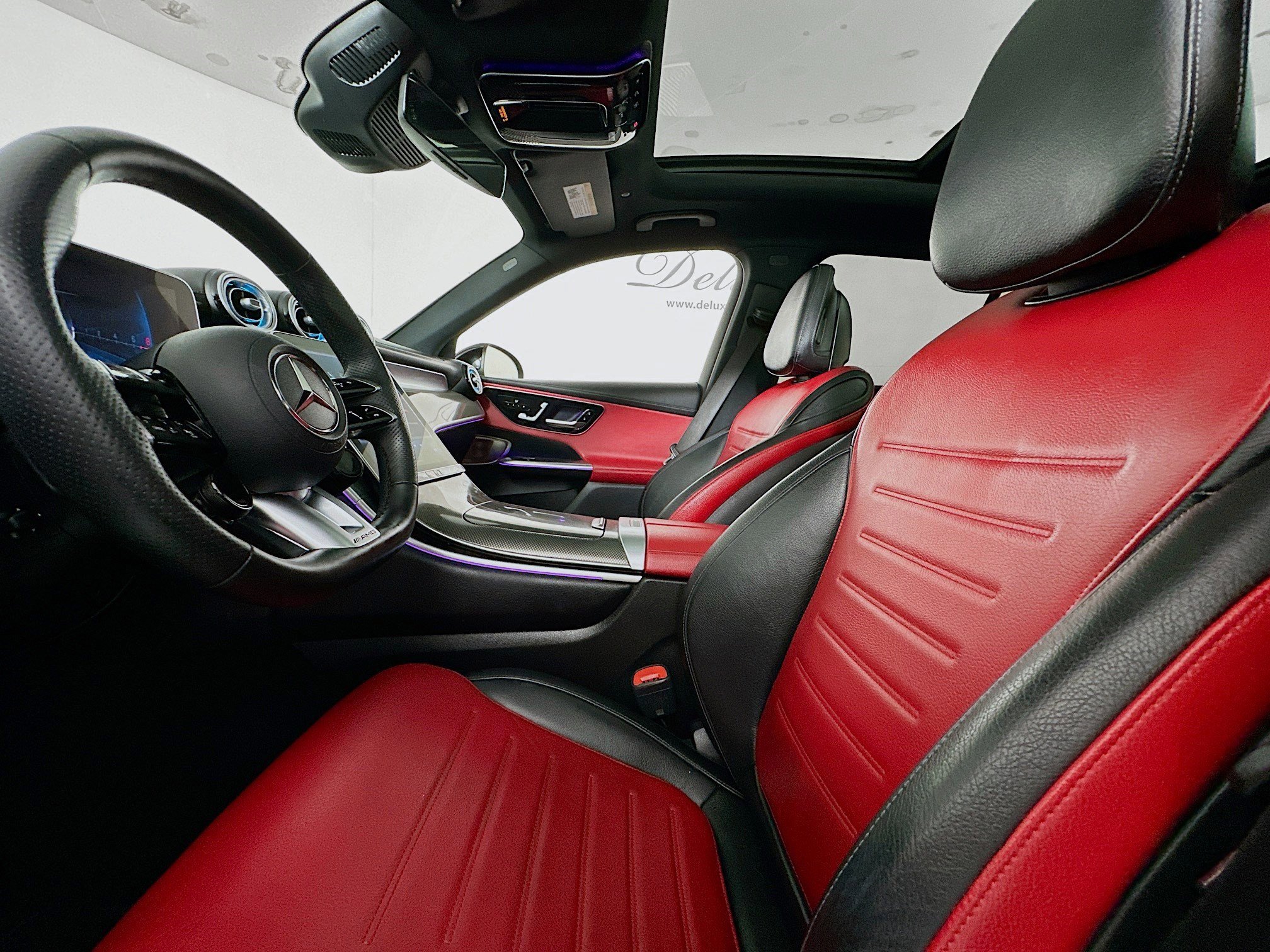 Used 2024 Mercedes-Benz GLC 43 AMG 4MATIC image 19