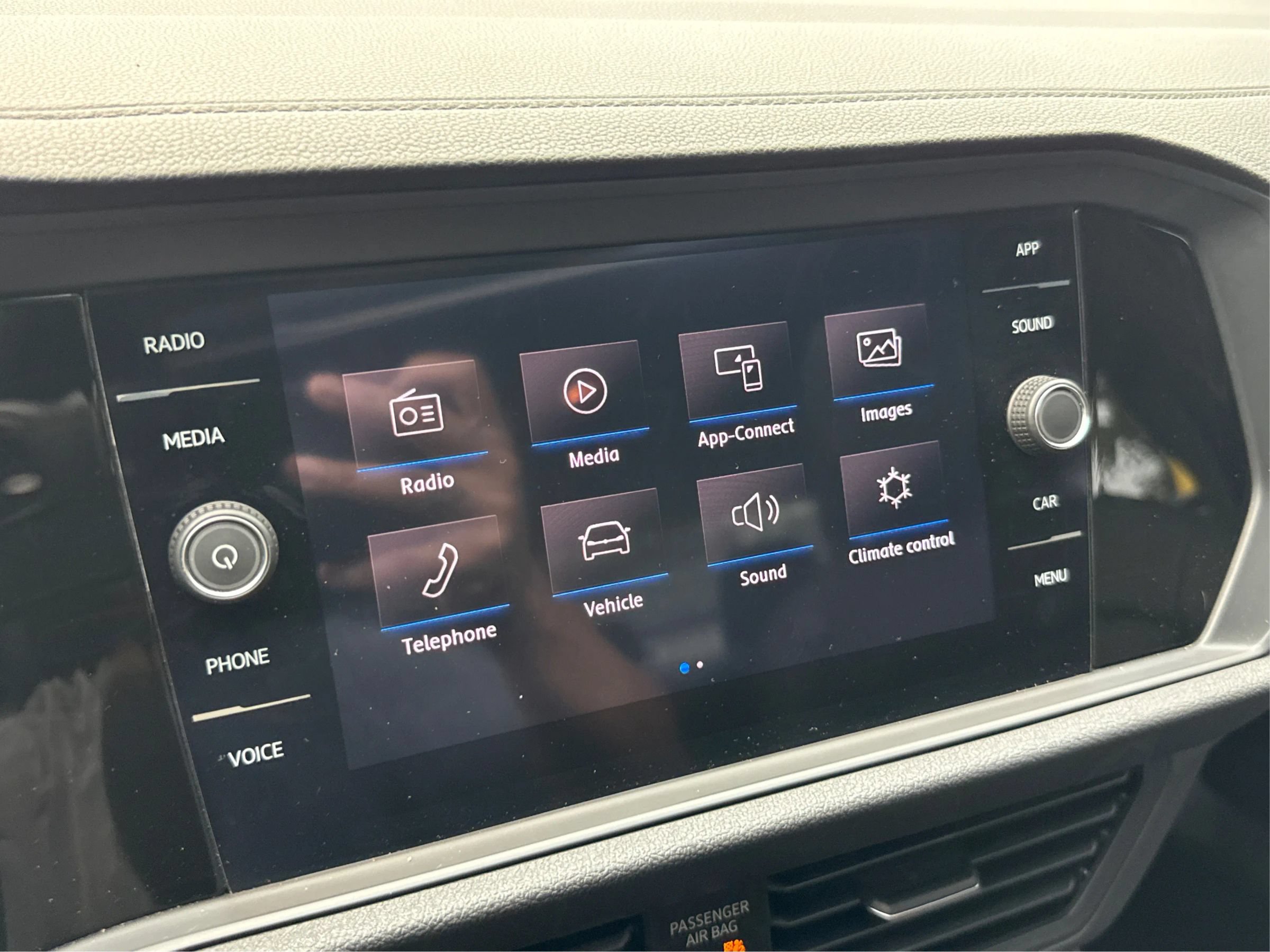 Used 2019 Volkswagen Jetta GLI Autobahn FWD image 32