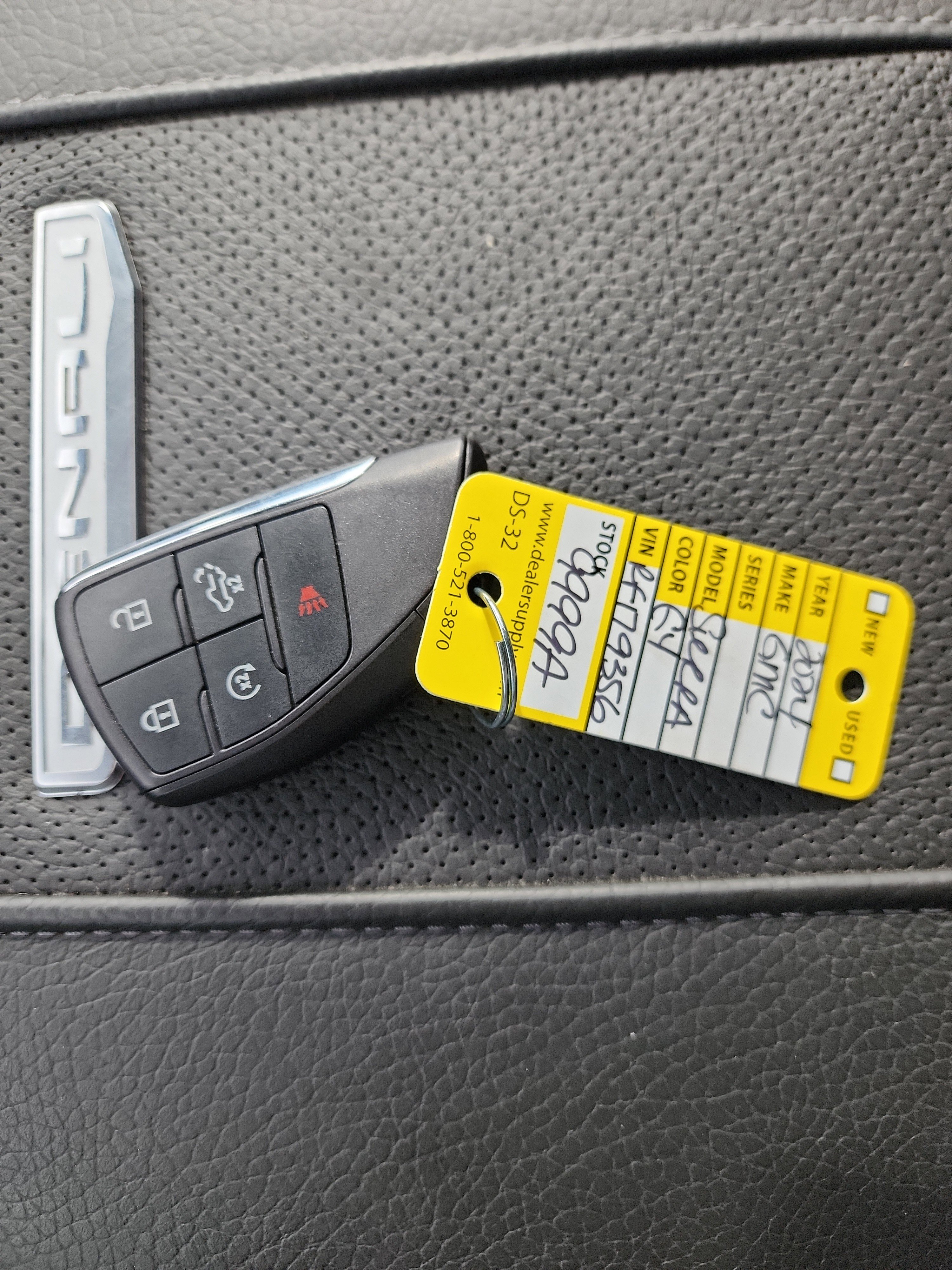 Certified 2024 GMC Sierra 2500 Denali w/ Denali Reserve Package image 43