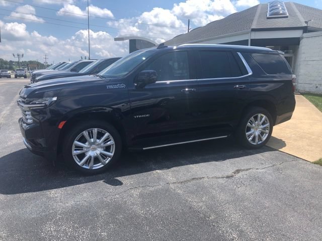Used 2023 Chevrolet Tahoe High Country AWD/4WD image 4