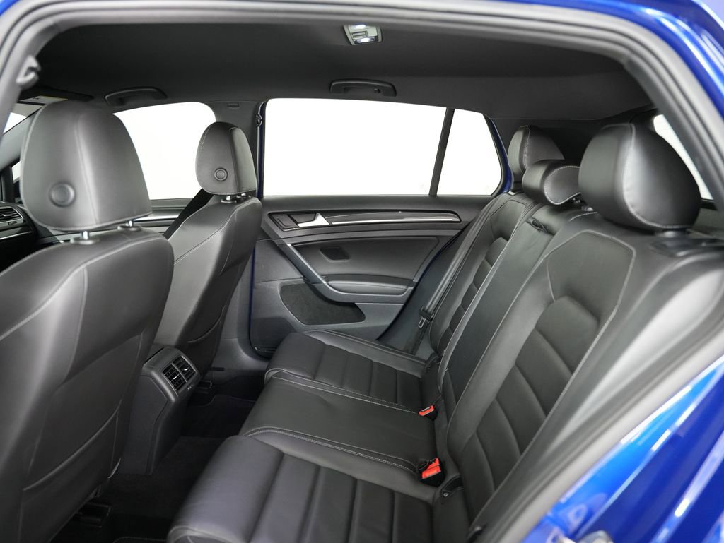 Used 2015 Volkswagen Golf R 4-Door AWD/4WD image 33