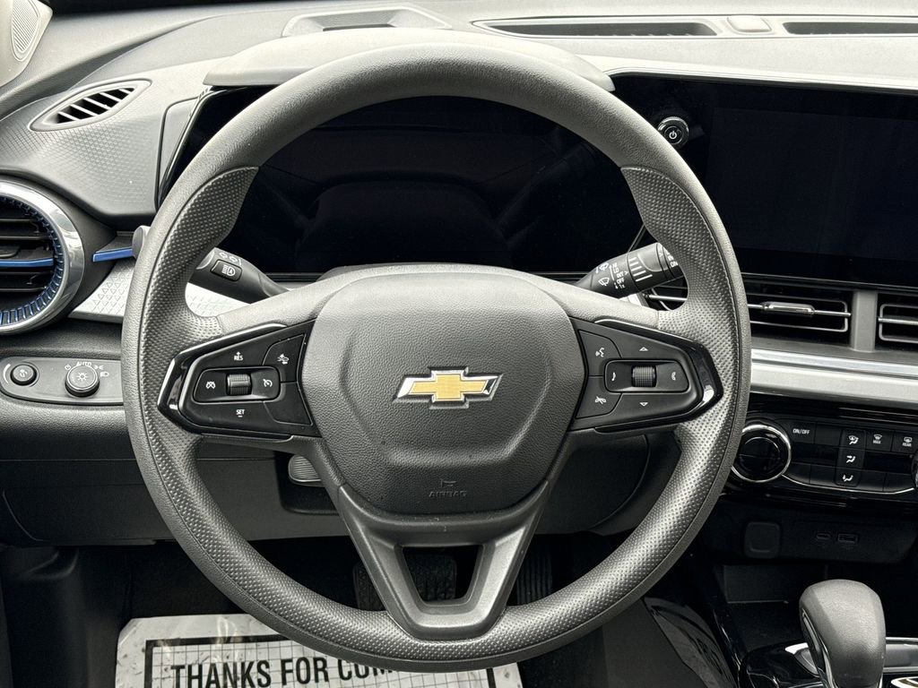 Used 2024 Chevrolet Trax LT image 11