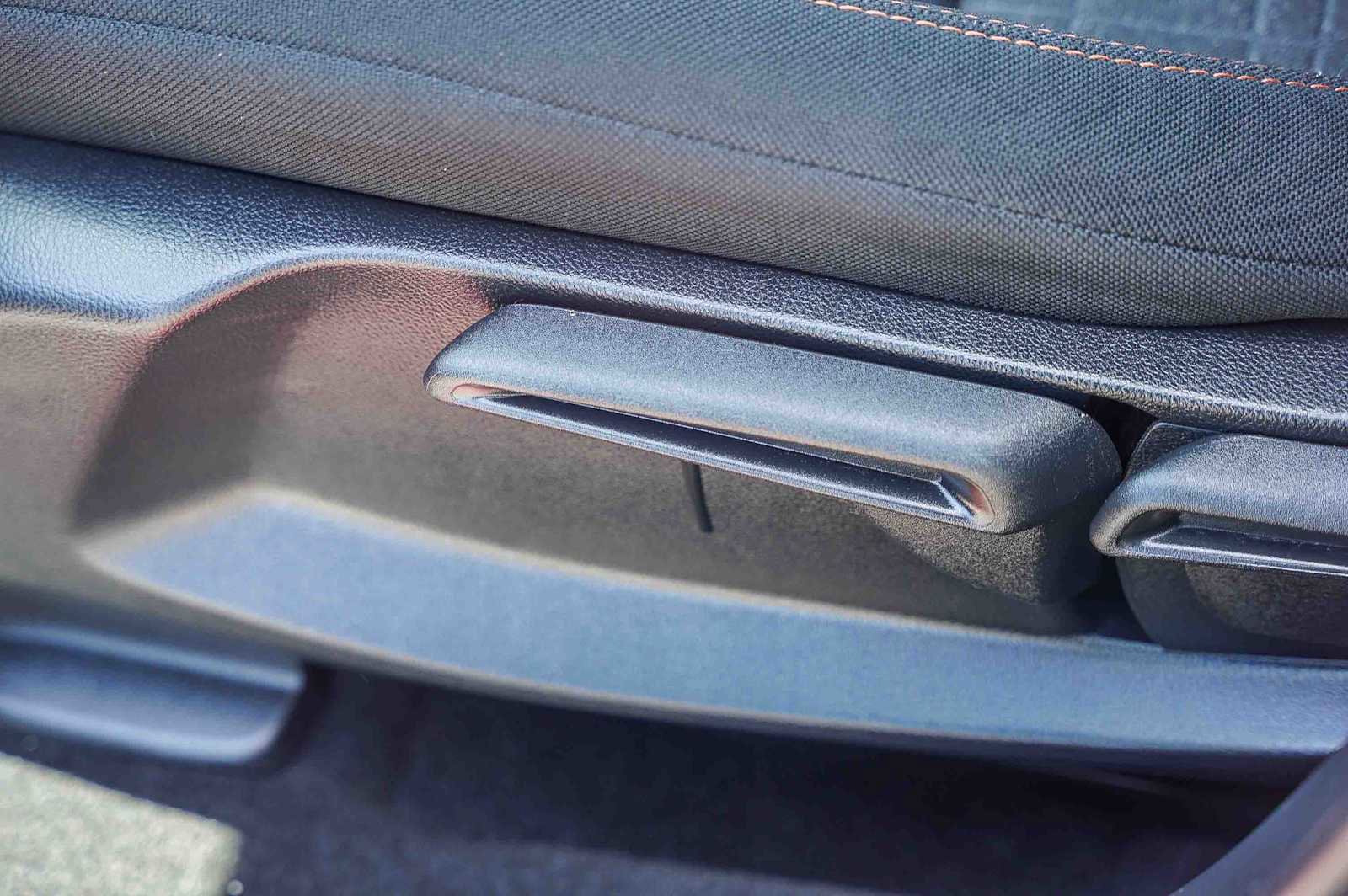 Used 2025 Honda HR-V Sport image 21