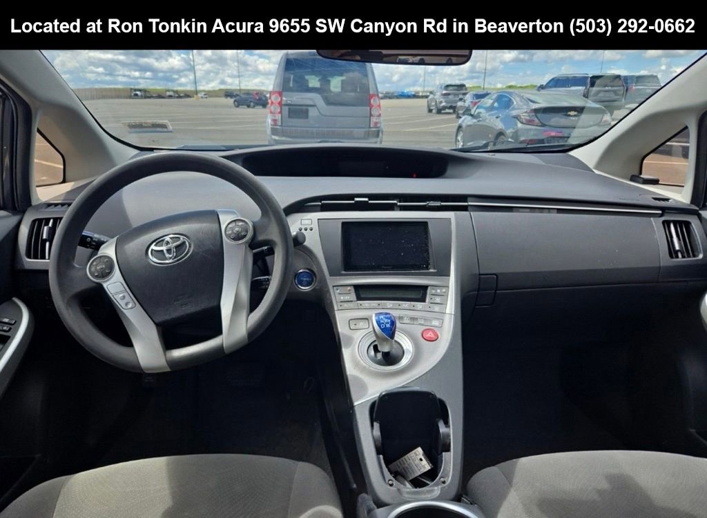 Used 2014 Toyota Prius Two FWD image 6